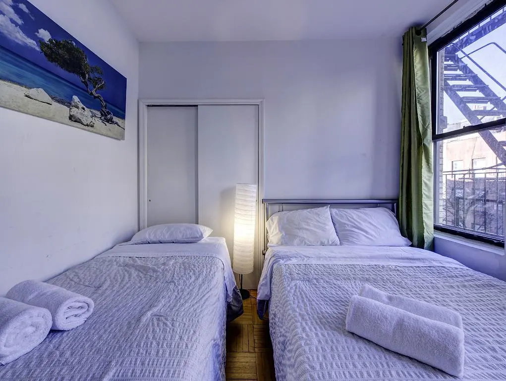 2 Bedroom Apartment Hell'S Kitchen New York