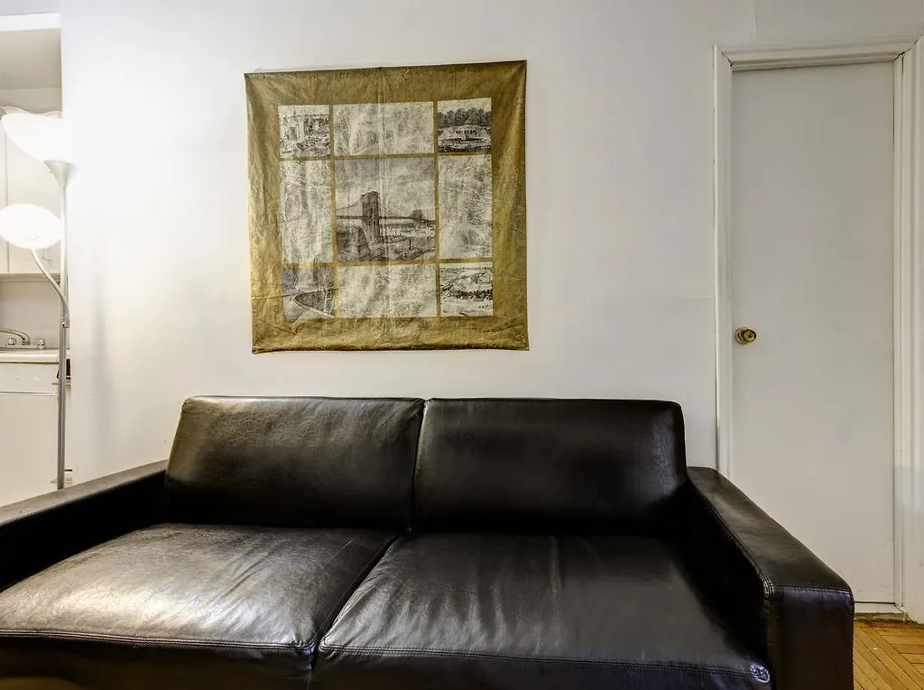 2 Bedroom Apartment Hell'S Kitchen New York
