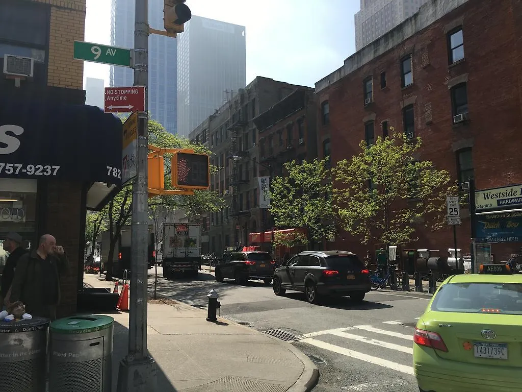 2 Bedroom Apartment Hell'S Kitchen New York United States
