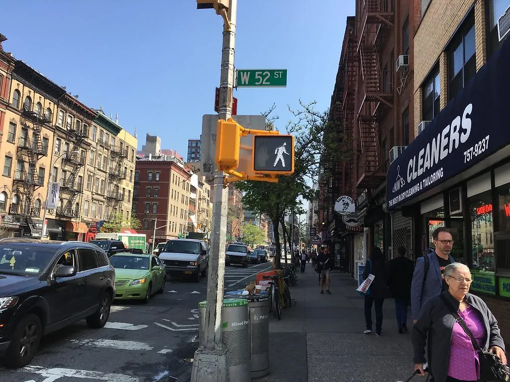 2 Bedroom Apartment Hell'S Kitchen New York